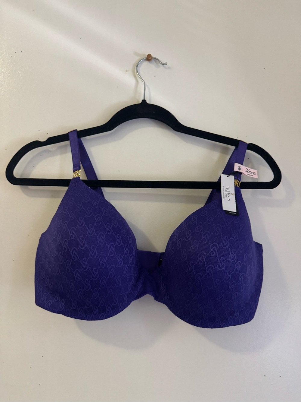 Victoria's Secret Purple Molded T-Shirt Bra